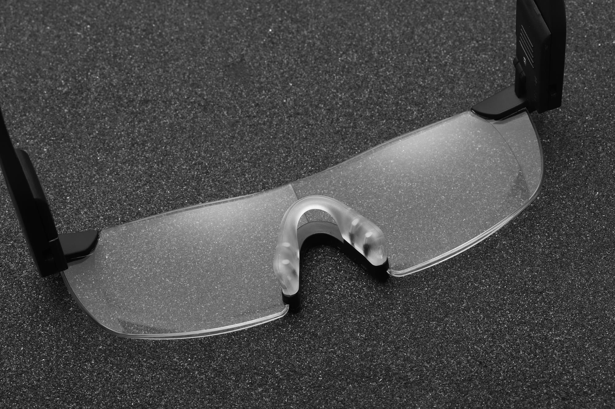 LED001自動(dòng)開(kāi)關(guān)放大鏡