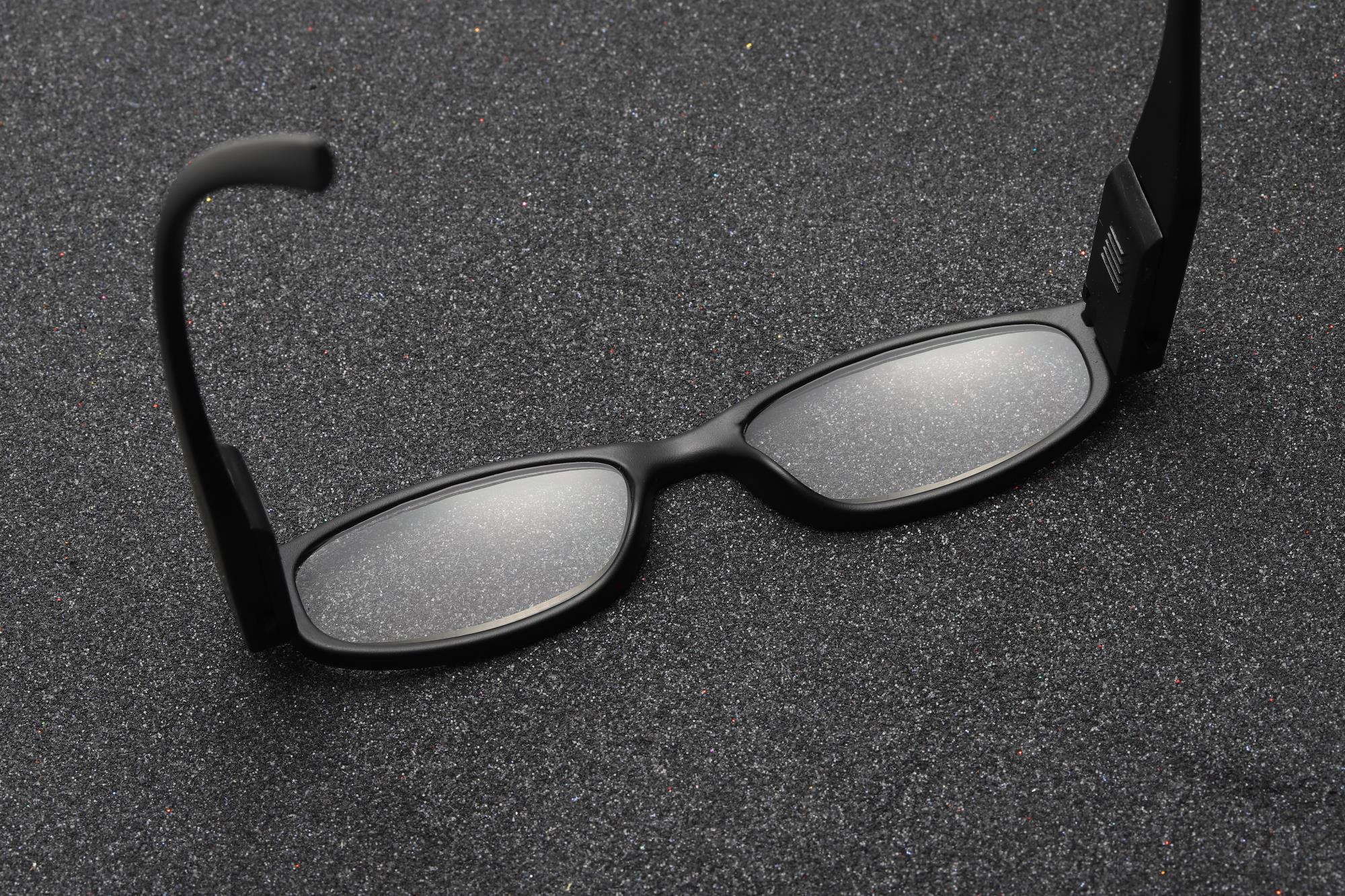 LK002小老花LED帶燈開關(guān)