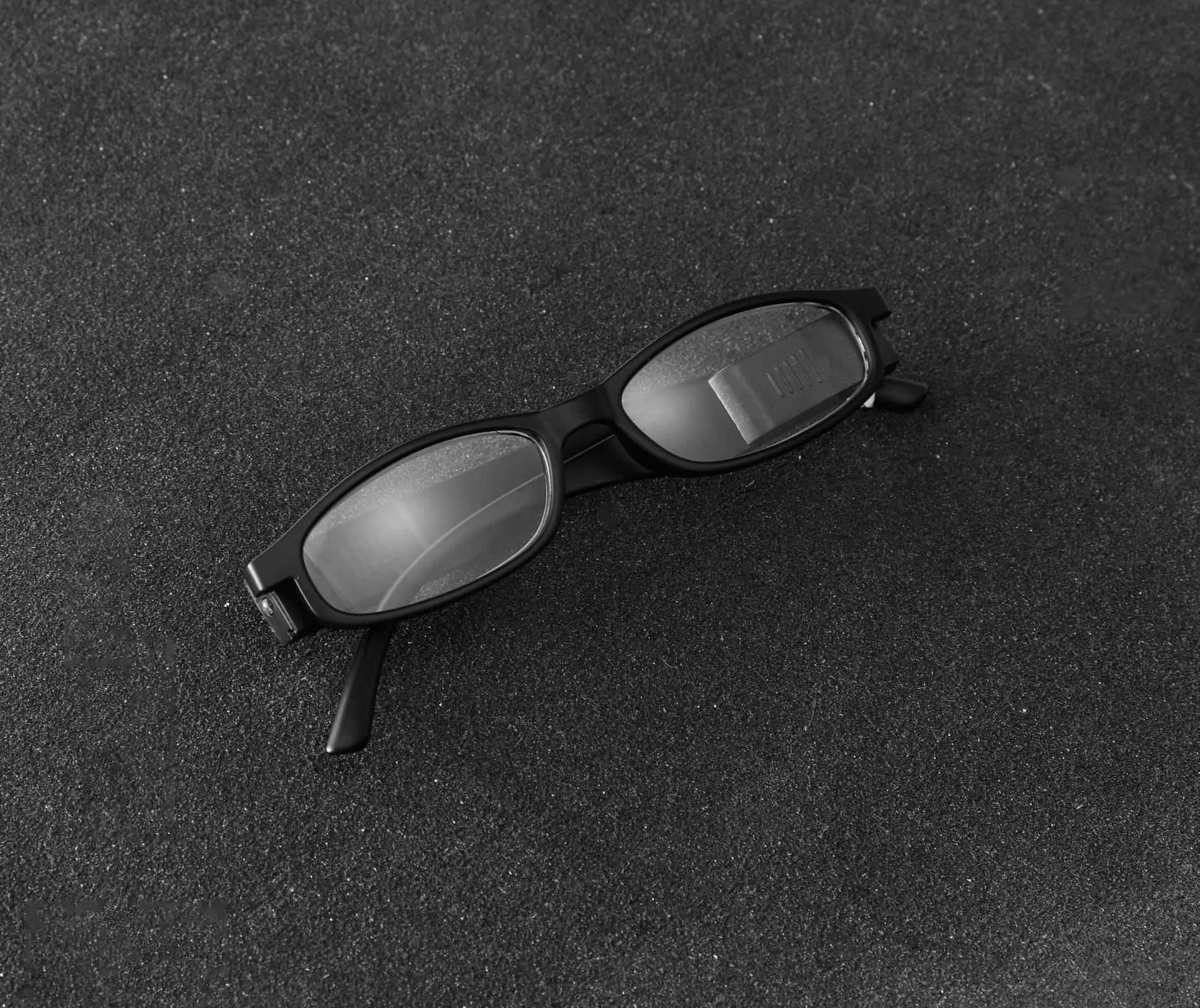 LK002小老花LED帶燈開關(guān)